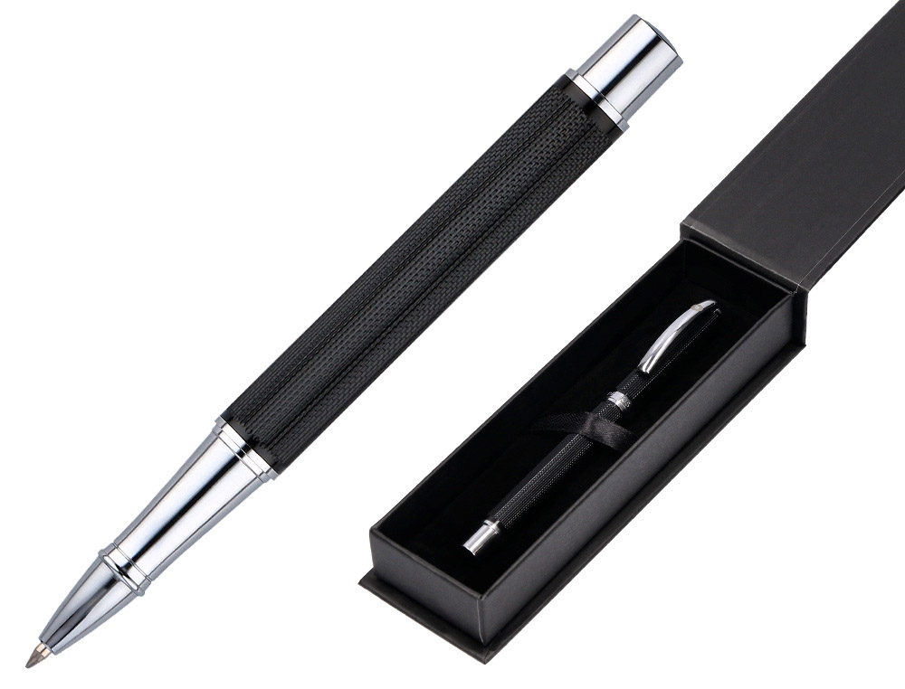 Roller belius turbo aluminio textura punteada color negro y plateado tinta azul caja de diseño